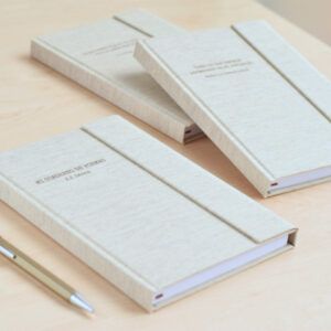 Cuaderno de notas con solapa personalizado