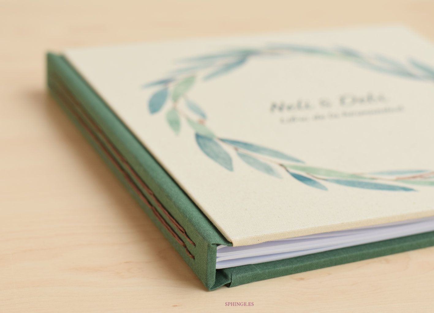 Cuaderno corona olivo personalizado | Libro de firmas | 40 hojas | 22x22 - Imagen 2