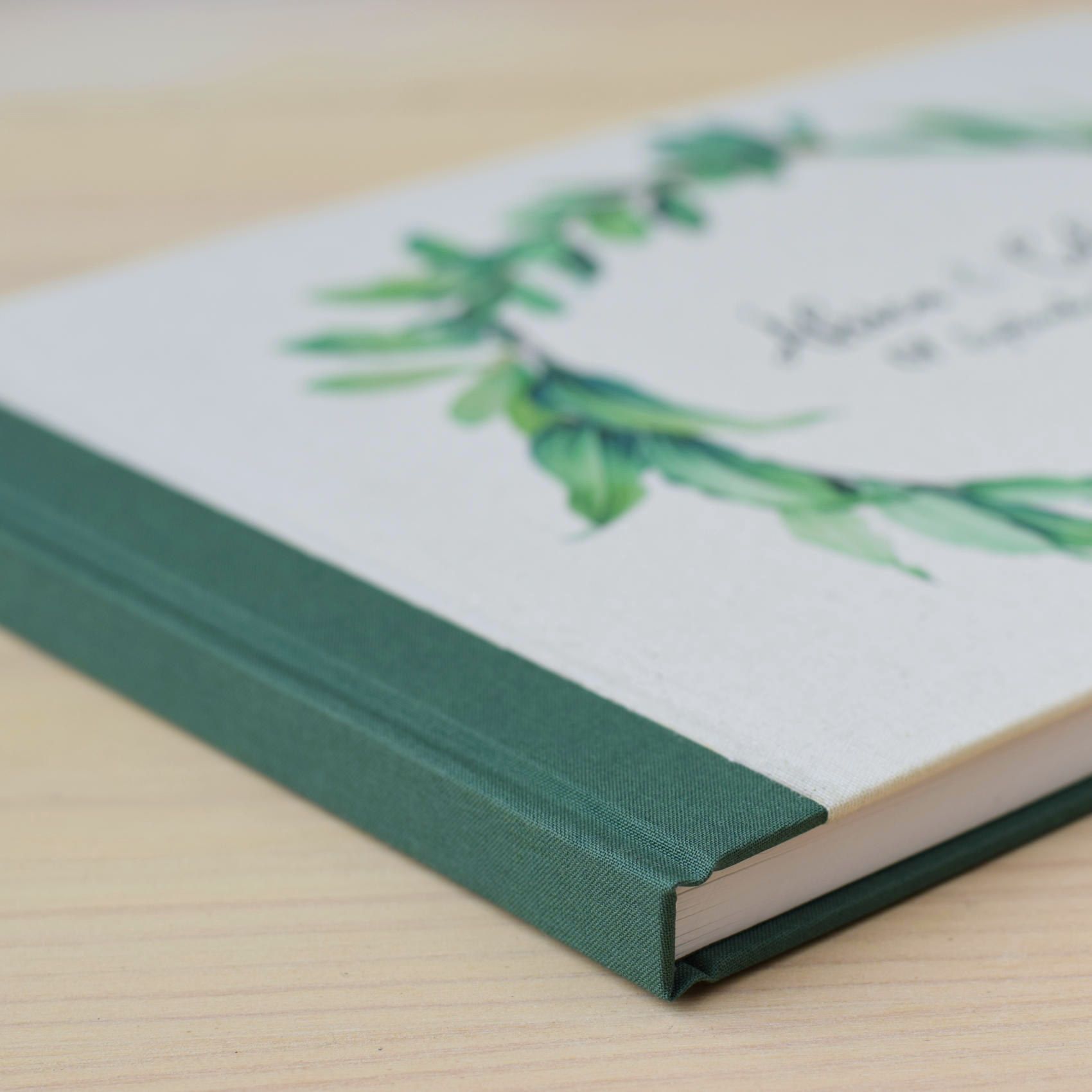 Libro de firmas Cartoné con tu diseño o foto | 50 hojas Papel 120g | 23x32 cm