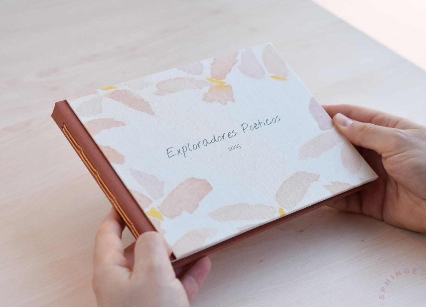 Libro de firmas pétalos A5 A4 | Personalizado | 40 hojas | Papel 120g - Imagen 2